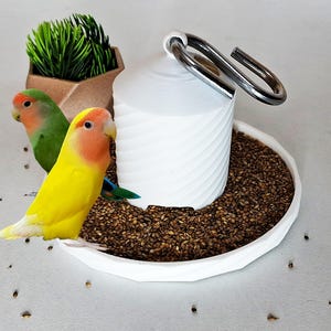 3D gedrucktes hängendes Vogelhäuschen: Spiral-Design für Balkon, Garten, Käfig