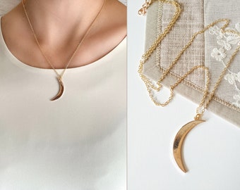 Minimal Crescent Necklace, Gold Plated Celestial Jewelry, Feminine Moon Pendant, Spiritual Symbol Gift for Her, Minimalist Celestial Gift