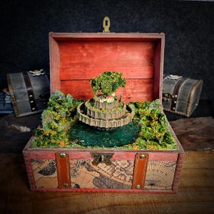 Handmade music box simulating the floating castle in anime, Artisan resin music box, music box, gift for anime&#39;s fan, Handmade gift.