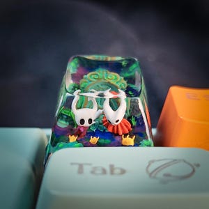 Halloween keycap, handmade keycap, Hor-ne.t vs K.nigh-t keycap, Halloween gifft, gift for him, Resin keycap, Birthday Gift, Unique keycap.