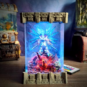 ガンダム　フィギュア　レジンランプ　レジンアート　インテリア　ランプ　LED Gundam lamp - Etsy 日本