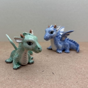 Hand-Painted Ceramic Baby Dragon Figurine: Mythical Decor