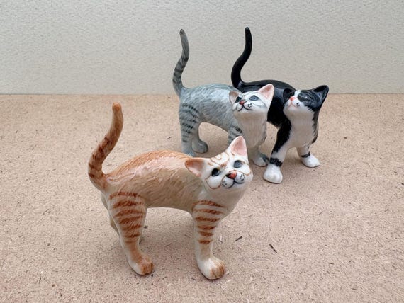 Hand-Painted Ceramic Cat Figurines: Tabby, Grey, Tuxedo - Collectible Kitty Decor
