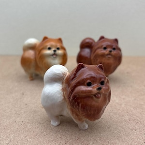 Adorable Ceramic Pomeranian Figurine - Perfect Gift for Dog Lovers, Pom Lovers & Pet Collectors - Handcrafted Dog Statue for Home Decor