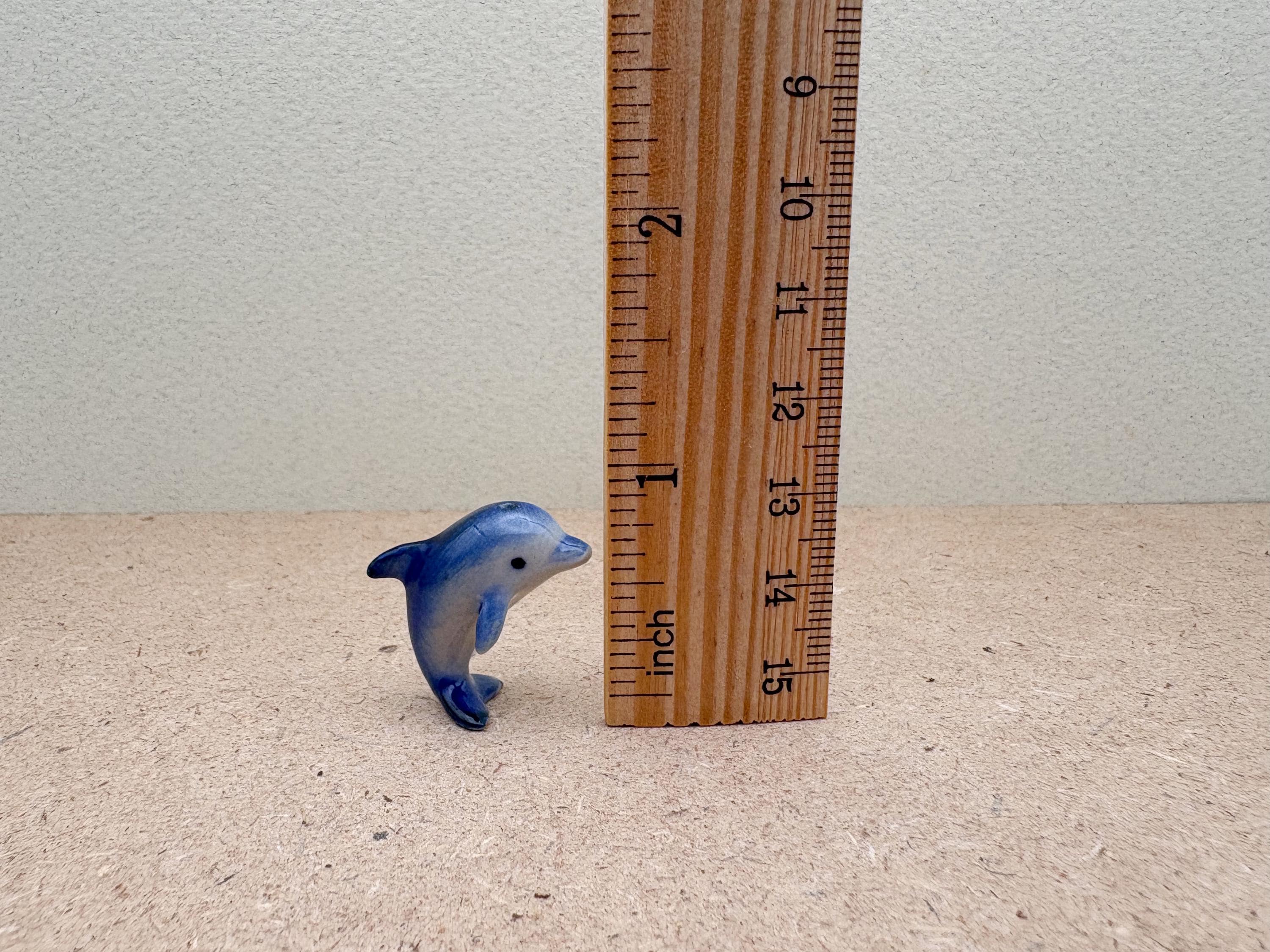 手作りの青い陶器製イルカの置物：海岸沿いの装飾 - Etsy 日本