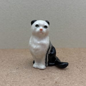 Adorable Black & White Scottish Fold Cat Figurine | Ceramic Cat Collectible | Perfect Gift for Cat Lovers and Home Decor