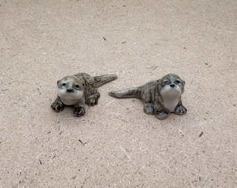 Adorable Ceramic Otter Figurines | Handmade River Otter Decor | Wildlife Animal Collectible Set | Perfect Gift for Nature & Animal Lovers