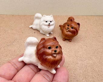 Figura de pomerania de cerámica pintada a mano: estatua coleccionable de perro