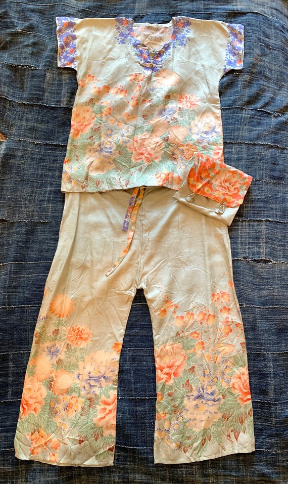 1920s Pongee silk Pajamas/ Silk pouch, Bullocks Lo