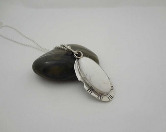 Howlite blanche, collier, collier argent, collier de pierre gemme de Jade