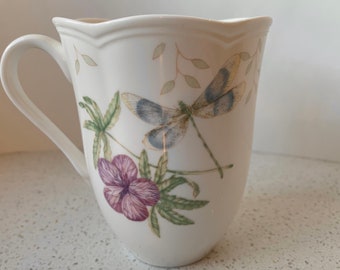 Lenox 12oz Meadow Dragonfly Butterfly Tea Cup Mug White Porcelain Blue Yellow Scalloped Rim
