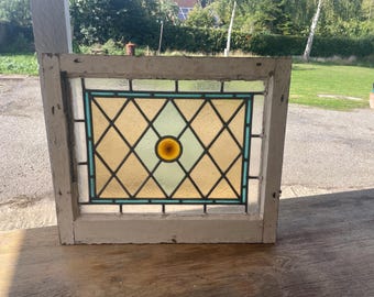 Pretty Victorian  Stained Glass Window: Amber Diamond Lattice, Turquoise Border
