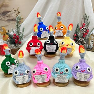 Batch colored crochet bomb toys,Emotional support bombs, Crochet multicolour bombs,Office decorations,Gifts to colleagues,Christmas gifts