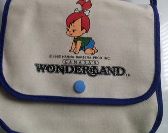 Du sac de cailloux Pierrafeu 1980 au pays des merveilles de Canada Vintage