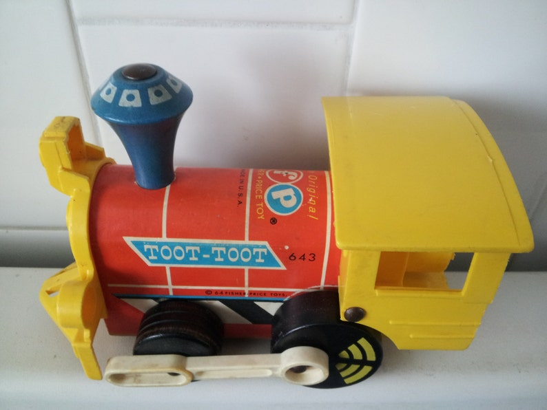 Vintage 1964 Fisher-Price Toot-Toot Train Engine #643 Pull Toy