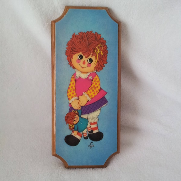 Vintage Raggedy Ann Wood Plaque