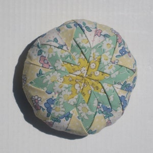 Pincushion in Folded Star Quilt Pattern