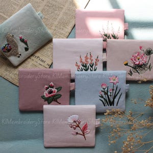 Cartera bordada a mano/Mini cartera hecha a mano, monedero para niña