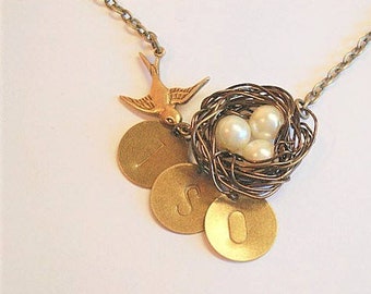 Bird Nest Necklace Mothers Day Gift Pearl Nest Pendant Gift for Mom Necklace Personalized Necklace 3 Pearl Nest Hand  Personalized Jewelry
