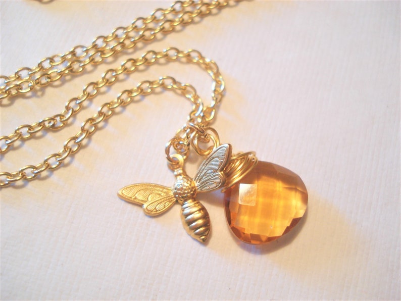 24k gold bee necklace 24k gold bee necklace