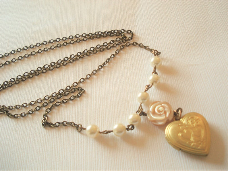 Heart Locket Pearl Necklace Wife Gift Rose Necklace with Etsy