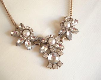 Rhinestone Pearl Necklace Flower Pearl Necklace Pearl Diamond Necklace Spring Necklace Gold color Chain