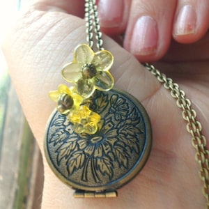 Sunflower Necklace Brass Flower Locket Round Brass Locket Photo Locket Jewelry
