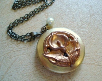 Calla Lily Locket Necklace Water Lily Necklace Brass Gold Photo Locket Flower Jewelry Fall Necklace