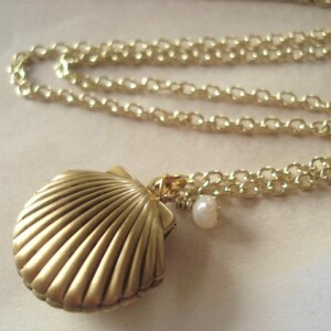Seashell Locket Necklace Gold Scalloped Necklace Locket Beach Jewelry ...