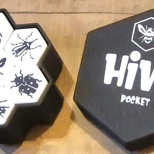 HIVE POCKET HOLDER