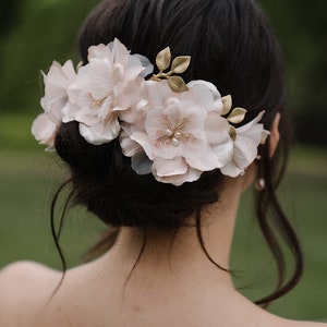 MONET Floral bridal hair piece, blush wedding headpiece image 1