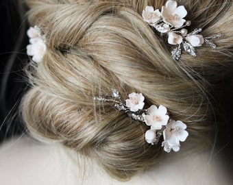 FABLES | Champagne floral bridal hair pins, wedding hair pins