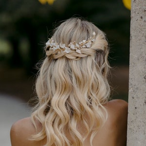 LYRIC Floral hair piece in pale gold, wedding headpiece for boho weddings image 3