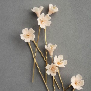 WHISPER Floral hair pins, wedding hair flowers, floral hair pin, floral hair piece Gold/blush