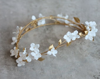 TITANIA | Floral bridal crown, gold wedding tiara, floral wedding crown, bridal coronet, bridal halo headpiece