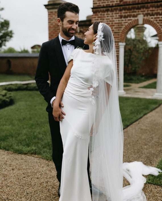 CARMEN Juliet Cap Veil Bridal Cape Veil 
