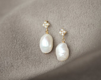 CLOVER | Pearl drop earrings, pearl bridal earrings, gold pearl earrings