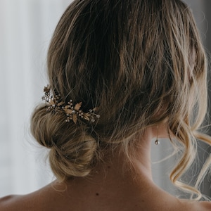 PABLO Gold bridal earrings, small pearl earrings, dainty bridal earrings image 2