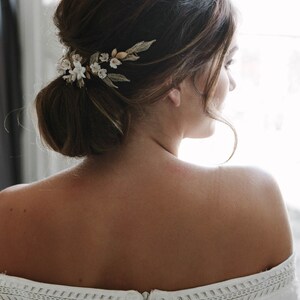 VERSAILLES floral bridal comb, floral wedding hair piece image 5