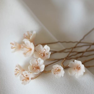 WHISPER Floral hair pins, wedding hair flowers, floral hair pin, floral hair piece Gold/ombre