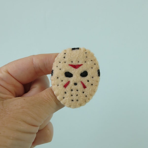 Killer Hockey Mask Brooch or Badge