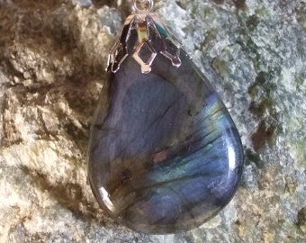 Labradorescence Exists Blue Flash Labradorite Gemstone Pendant Necklace Sterling Silver Chain