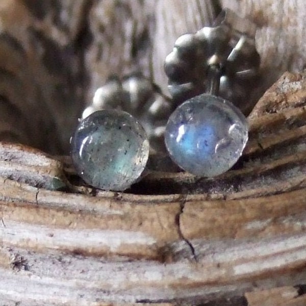 Longer Posts Labradorescence Exists Labradorite 4mm Round Stud Earrings Earings Titanium Post and Clutch Flash Hypo Allergenic Tiny