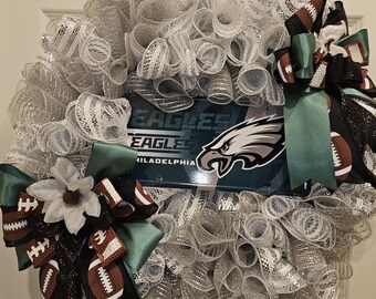 NFL Philadelphia Eagles Wreath: Silver Deco Mesh, Sports Wall Decor