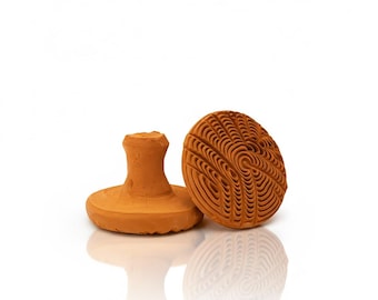 M'hekka – Traditional Moroccan clay exfoliating stone | Handmade in Morocco