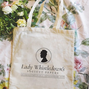 Borsa regalo in cotone con stampa Lady Whistledowns Society Papers Bridgerton TV Show