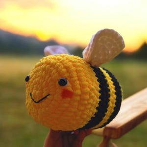 Bumblebee crochet pattern | Bumblebee Amigurumi | Crochet Bee Pattern | Bumblebee Plushie Pdf | Bee Cross Stitch Pattern Stuffed Animal