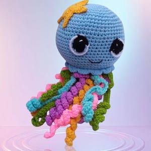 Motif méduse au crochet, méduse amigurumi, tutoriel amigurumi pieuvre, jouet à faire soi-même inspiré des animaux marins, décoration et cadeau fait main