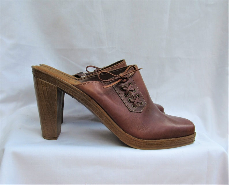 90s Leather Mules Clogs size 7 Made in Brazil Square Toes Brown Leather Woodgrain Heels High Heels PlatformsUnworn Deadstock