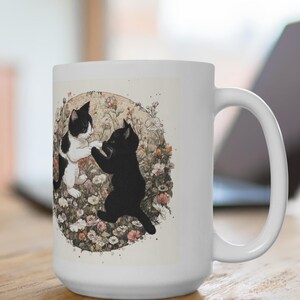 Taza de gato de 433 ml, con gatitos bailando, regalo adorable para amantes de los gatos, taza de té con gatito juguetón, taza de café con gatitos caprichosos, diseño de flores silvestres, regalo para amantes de los animales.